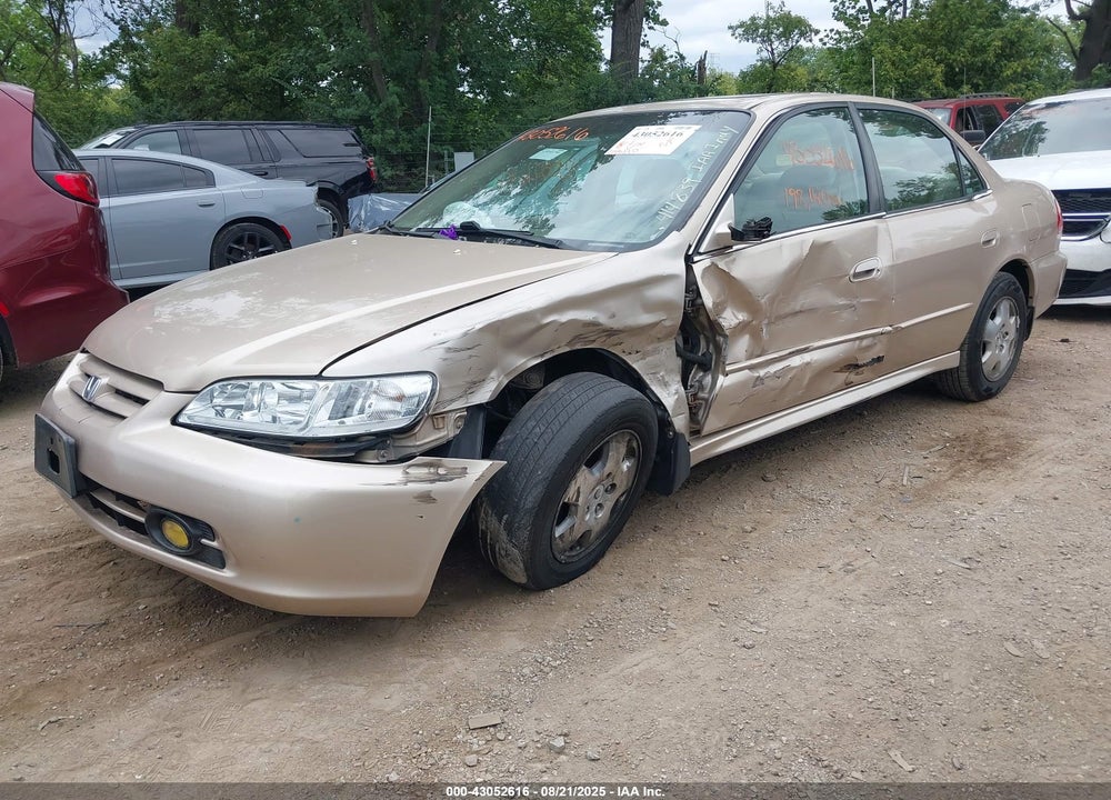2001 HONDA ACCORD 3.0 EX VIN: 1HGCG16531A085429