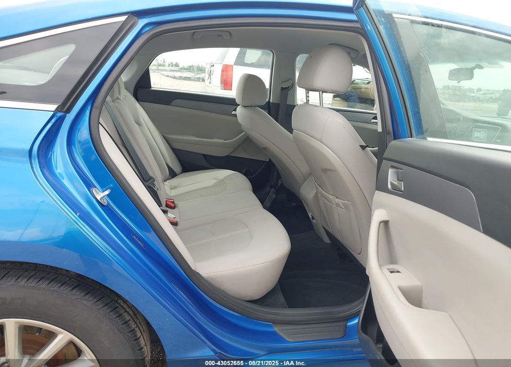 2018 HYUNDAI SONATA SE VIN: 5NPE24AF2JH617673