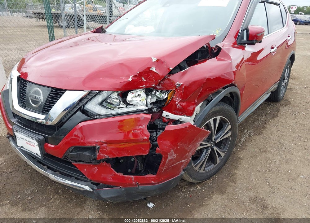 2017 NISSAN ROGUE VIN: JN8AT2MVXHW274588