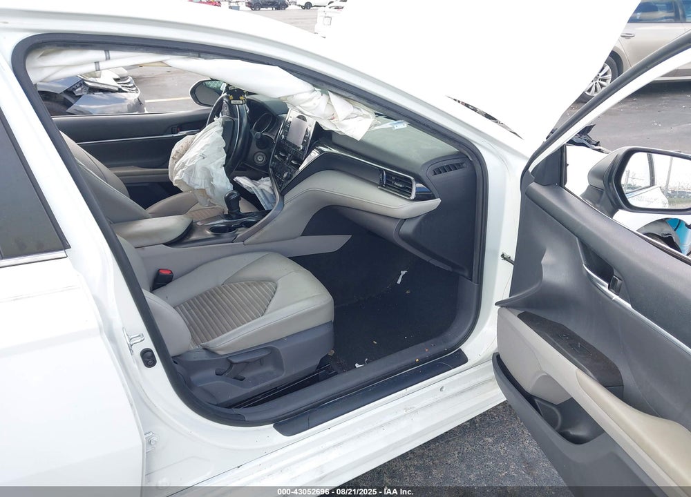 2021 TOYOTA CAMRY VIN: 4T1G11AK2MU572053
