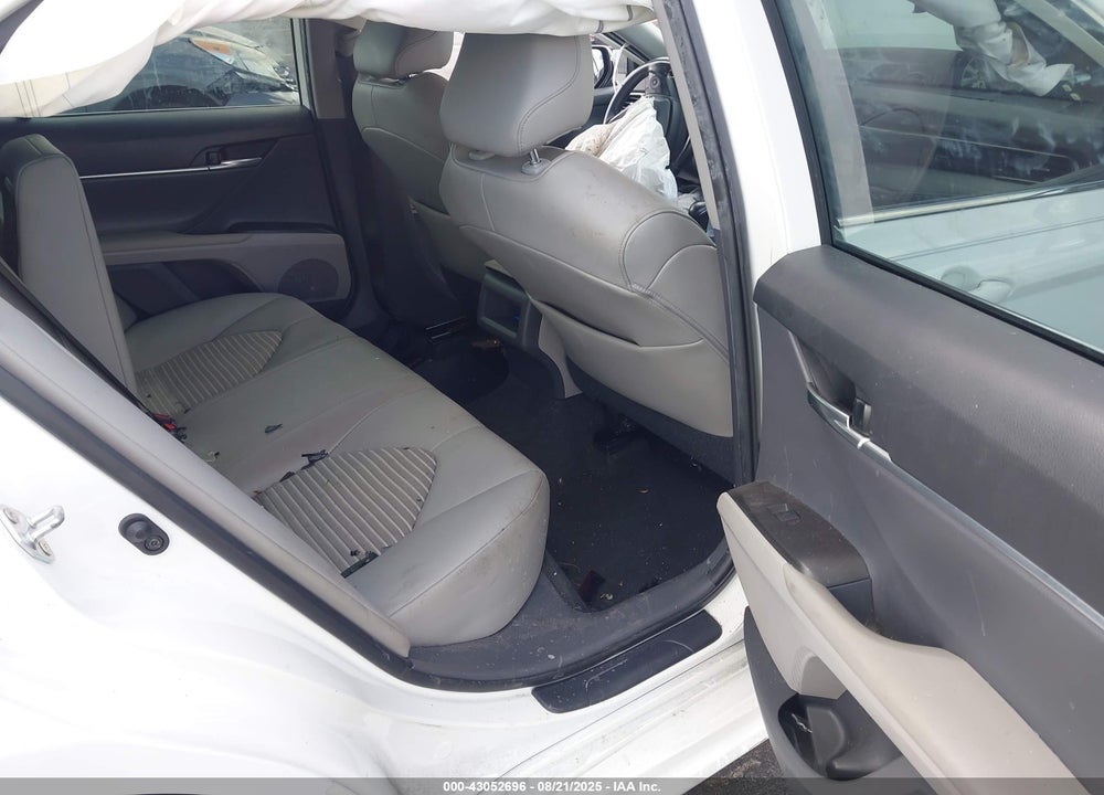 2021 TOYOTA CAMRY VIN: 4T1G11AK2MU572053