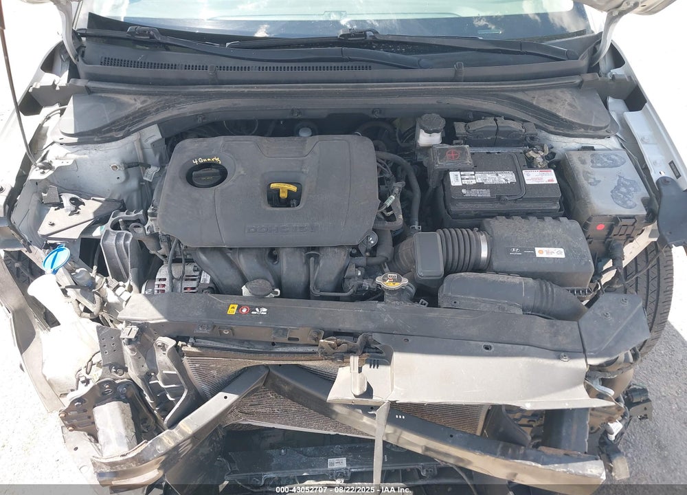 2019 HYUNDAI ELANTRA VIN: 5NPD84LF8KH428180