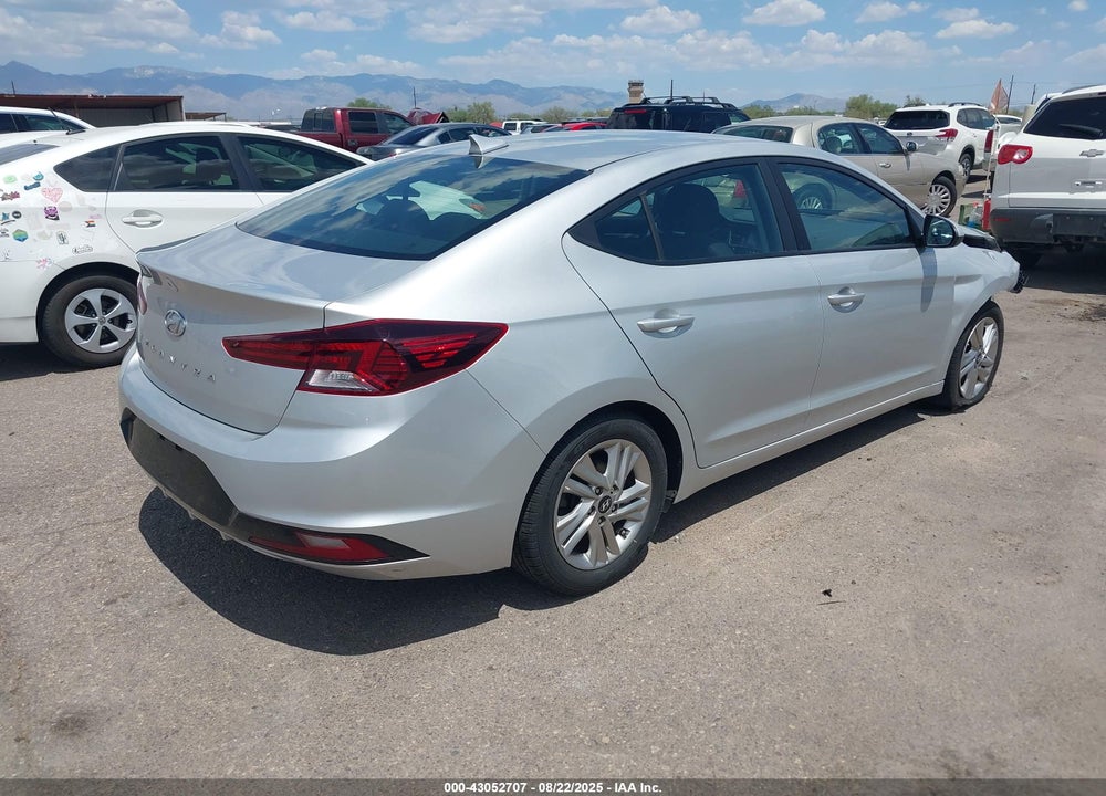 2019 HYUNDAI ELANTRA VIN: 5NPD84LF8KH428180