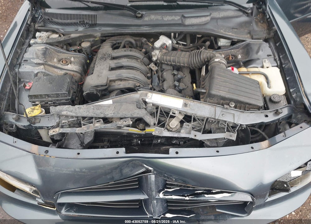 2008 DODGE CHARGER VIN: 2B3LA43R48H144218