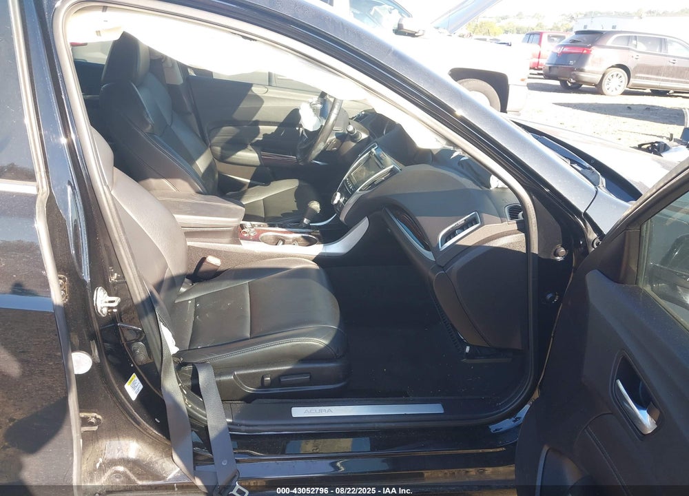 2017 ACURA TLX VIN: 19UUB1F31HA010417
