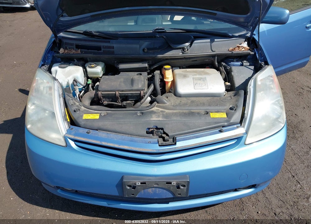 2005 TOYOTA PRIUS VIN: JTDKB20U157048395