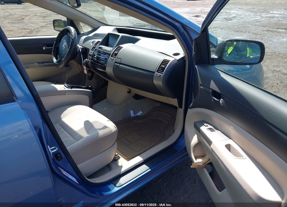 2005 TOYOTA PRIUS VIN: JTDKB20U157048395