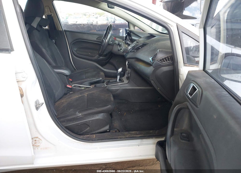 2015 FORD FIESTA SE VIN: 3FADP4BJ7FM216708