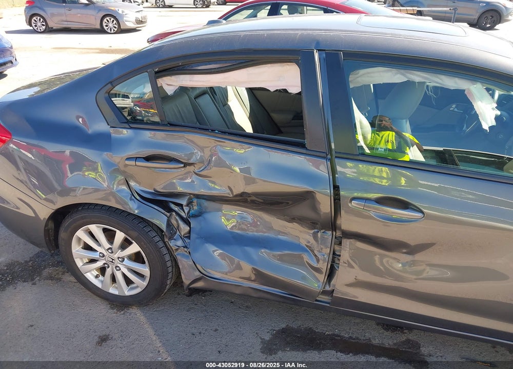2012 HONDA CIVIC VIN: 19XFB2F9XCE013923