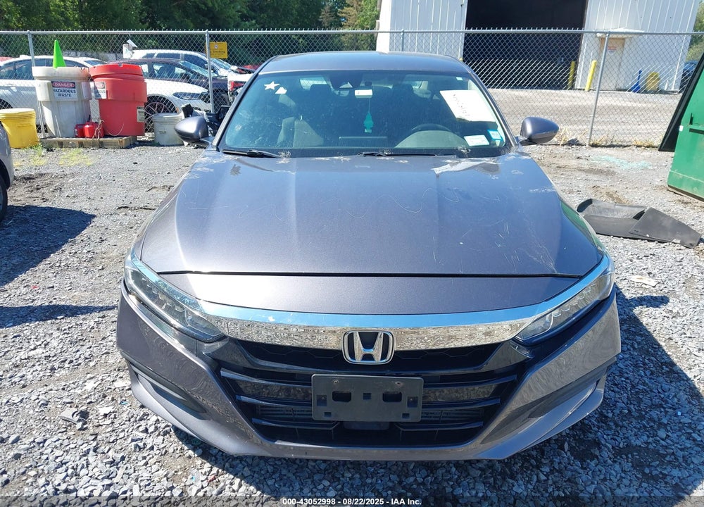 2018 HONDA ACCORD VIN: 1HGCV1F10JA066615