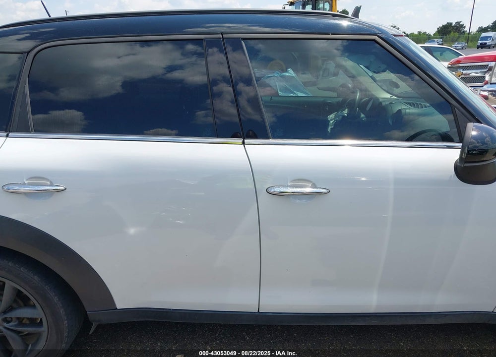 2013 MINI COUNTRYMAN VIN: WMWZC3C57DWP23819
