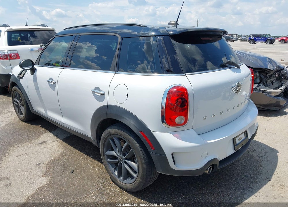 2013 MINI COUNTRYMAN VIN: WMWZC3C57DWP23819