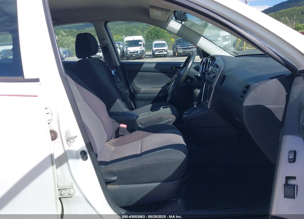 2008 TOYOTA MATRIX VIN: 2T1KR32E08C718710