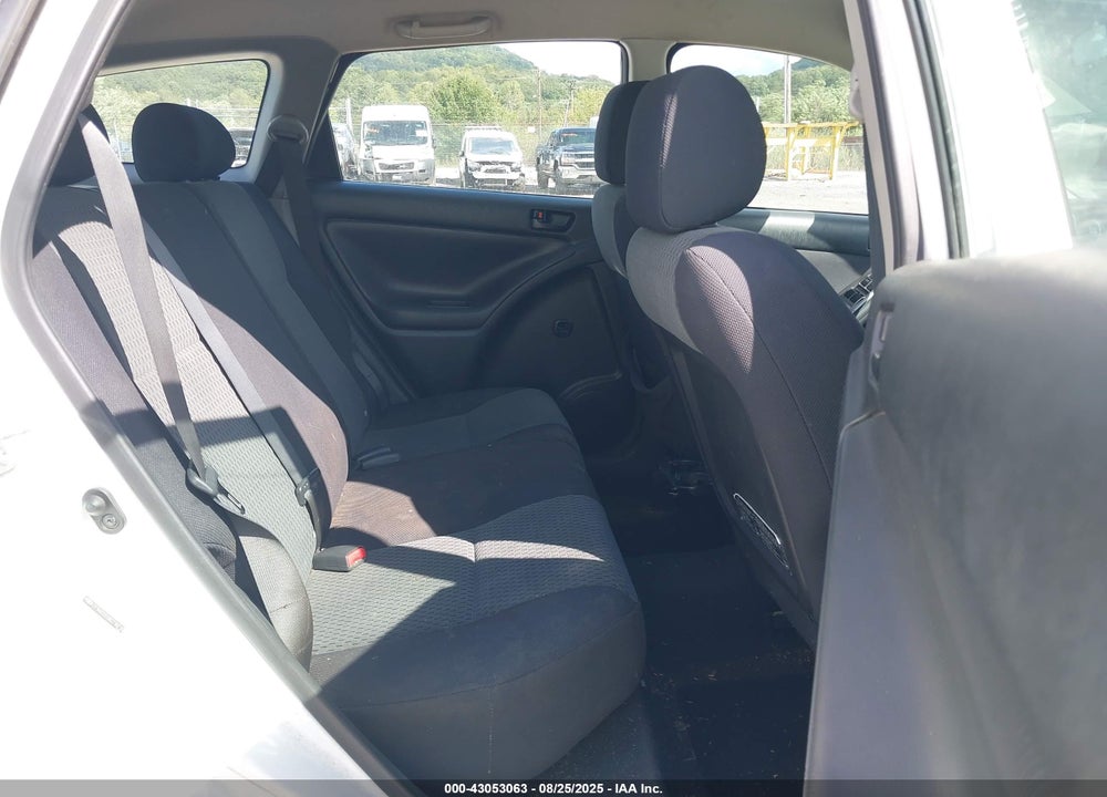 2008 TOYOTA MATRIX VIN: 2T1KR32E08C718710