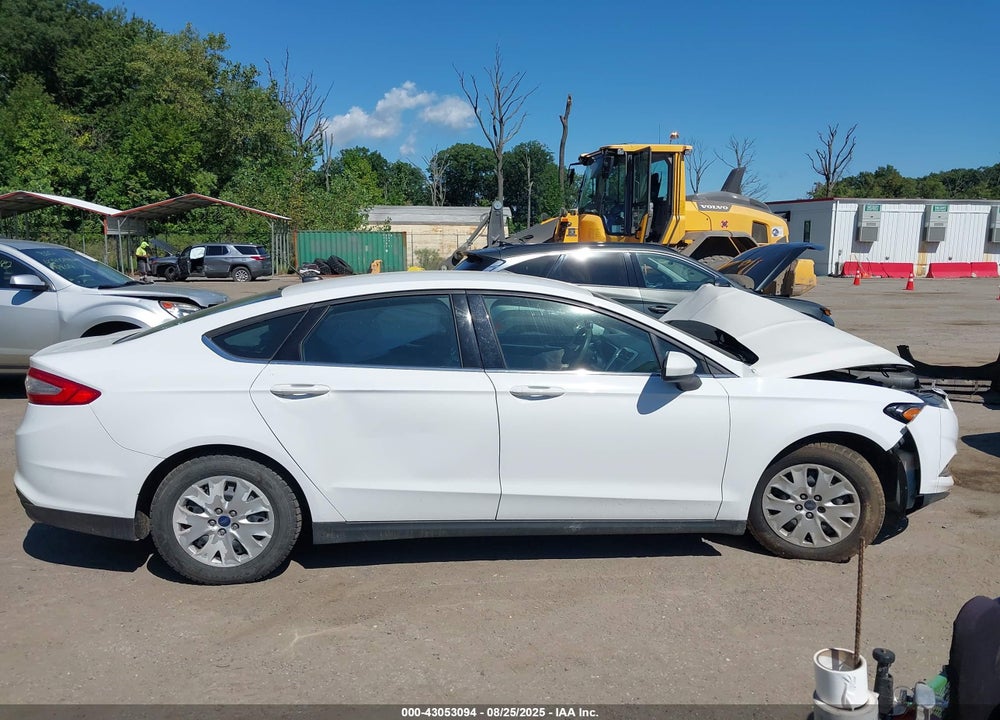 2014 FORD FUSION VIN: 1FA6P0G71E5381625