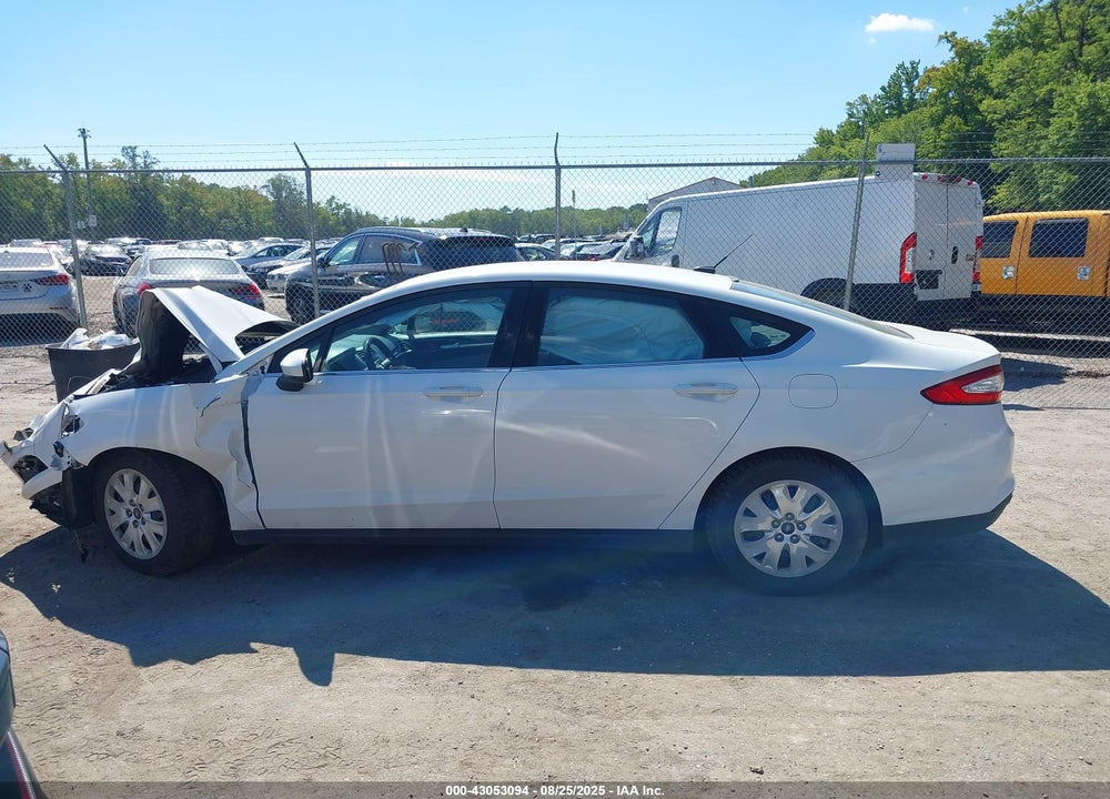 2014 FORD FUSION VIN: 1FA6P0G71E5381625