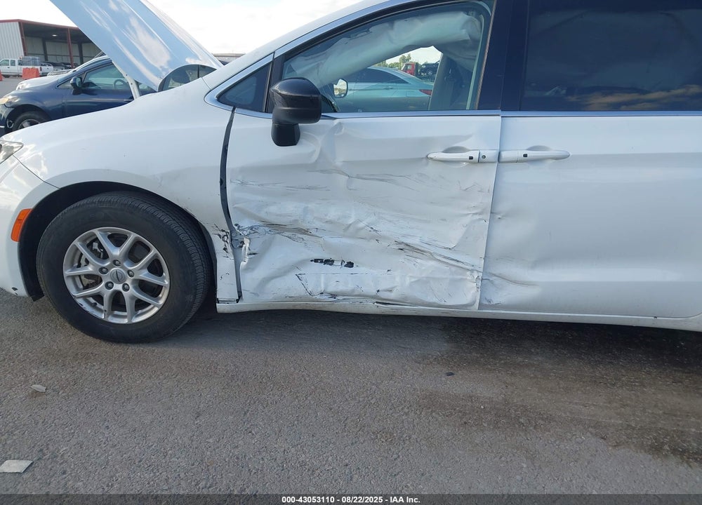 2024 CHRYSLER VOYAGER LX VIN: 2C4RC1CG1RR105744