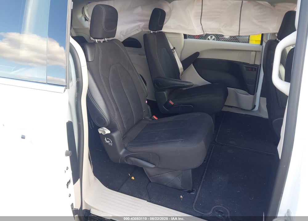 2024 CHRYSLER VOYAGER LX VIN: 2C4RC1CG1RR105744