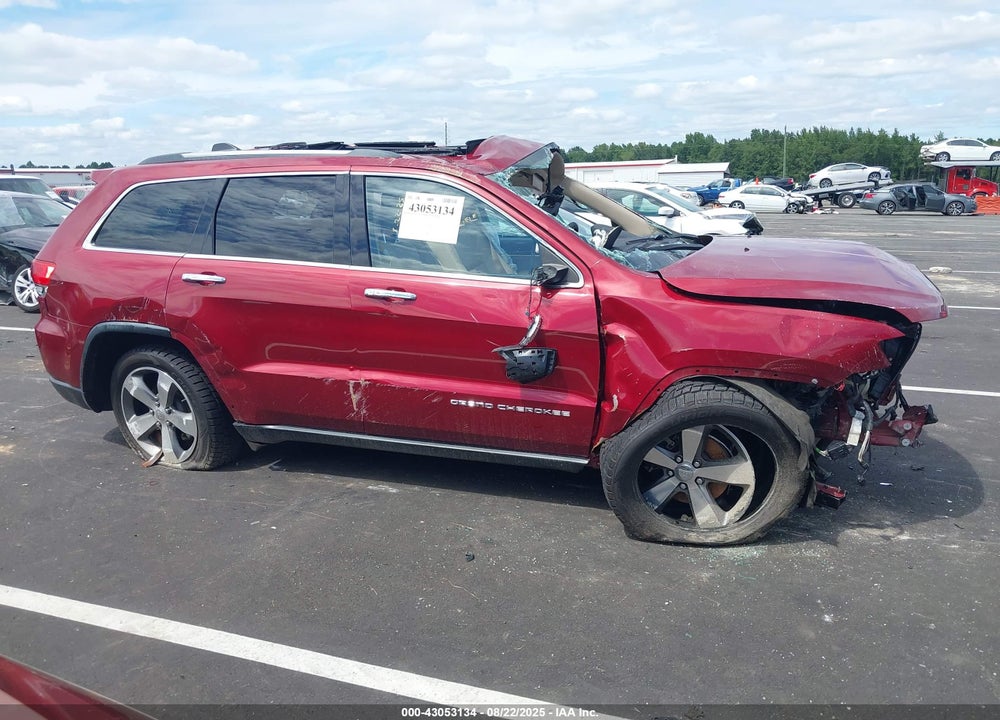 2015 JEEP GRAND CHEROKEE VIN: 1C4RJFBG7FC692332