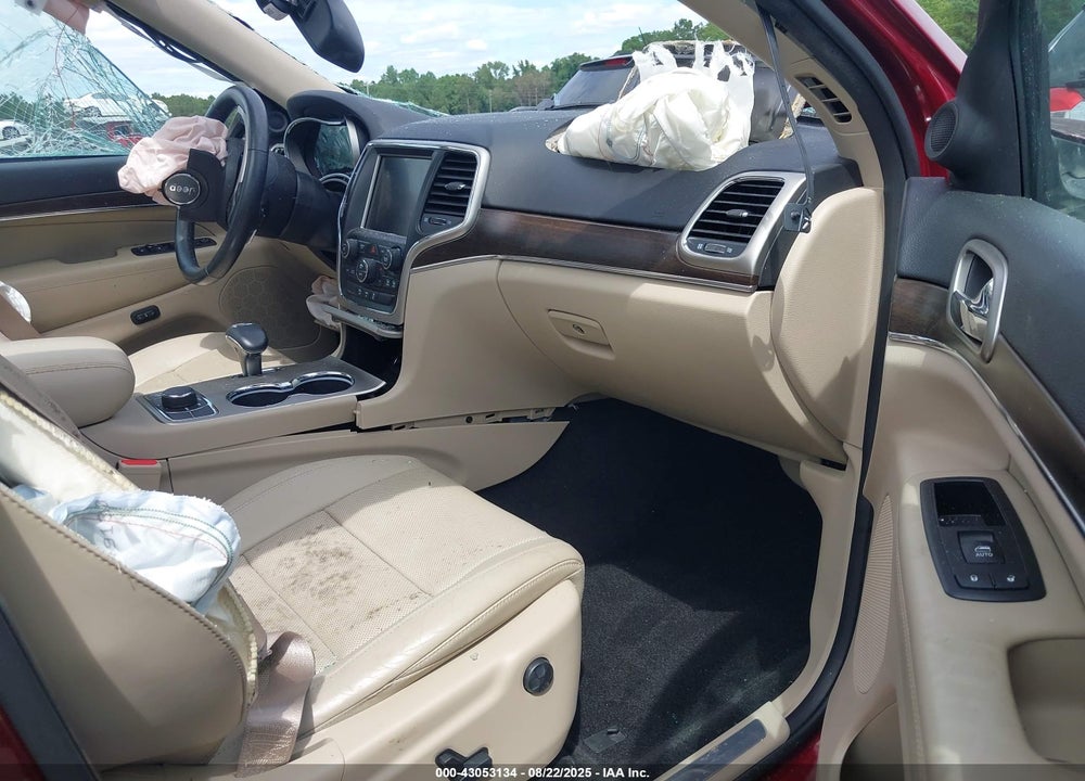 2015 JEEP GRAND CHEROKEE VIN: 1C4RJFBG7FC692332