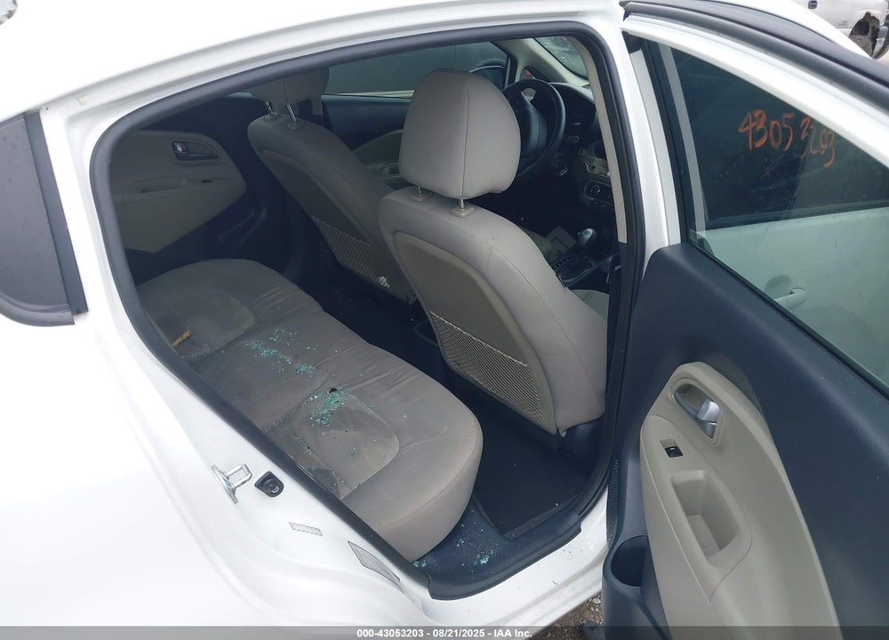 2015 KIA RIO VIN: KNADM4A35F6507470