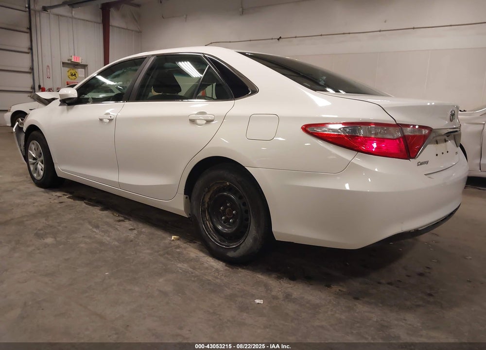 2015 TOYOTA CAMRY VIN: 4T1BF1FKXFU493852