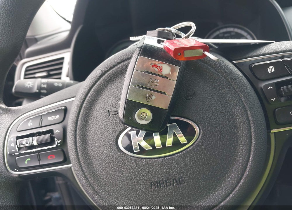 2018 KIA NIRO VIN: KNDCB3LC1J5210593