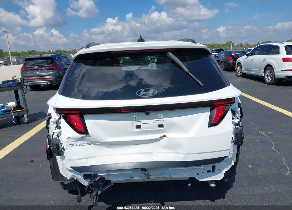 2025 HYUNDAI TUCSON VIN: 5NMJB3DE0SH524645