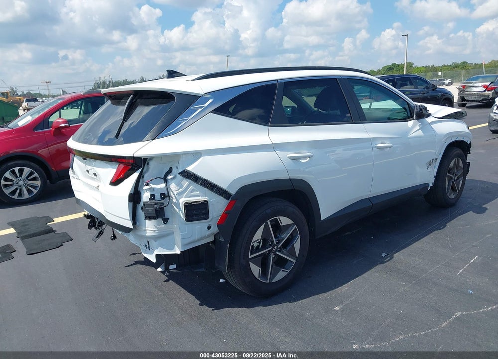 2025 HYUNDAI TUCSON VIN: 5NMJB3DE0SH524645