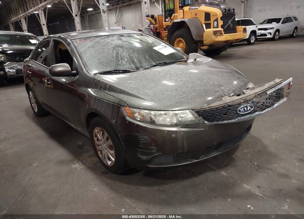 2012 KIA FORTE VIN: KNAFU4A26C5570370