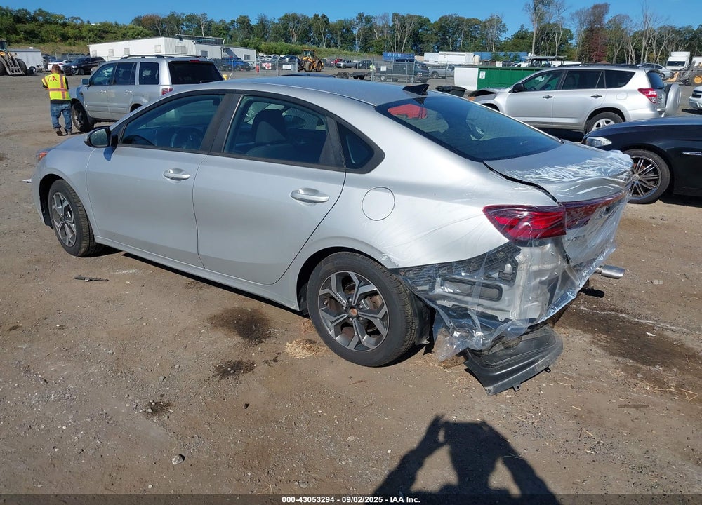 2019 KIA FORTE VIN: 3KPF24AD1KE104391