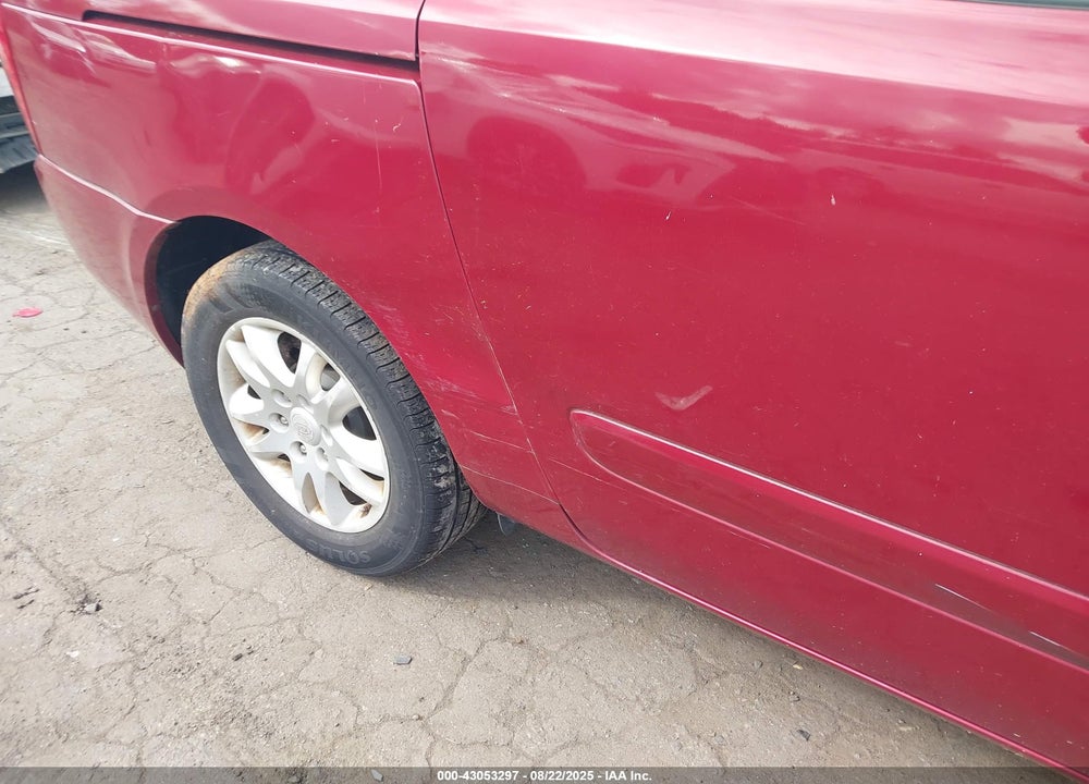 2007 KIA SEDONA VIN: KNDMB233476140217