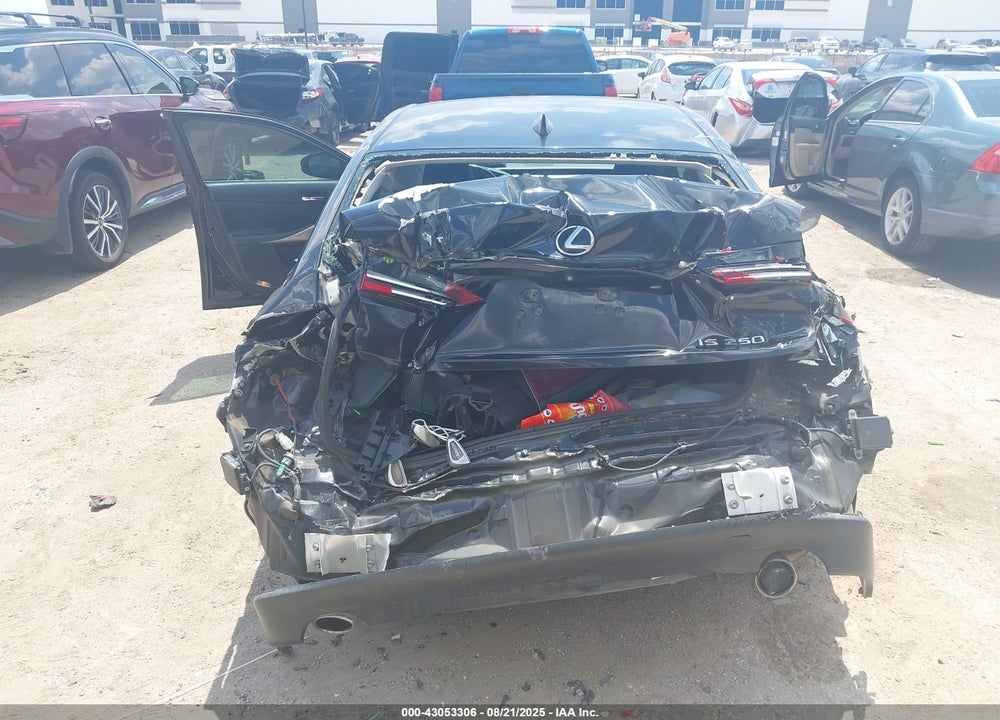 2015 LEXUS IS 250 VIN: JTHBF1D22F5052281