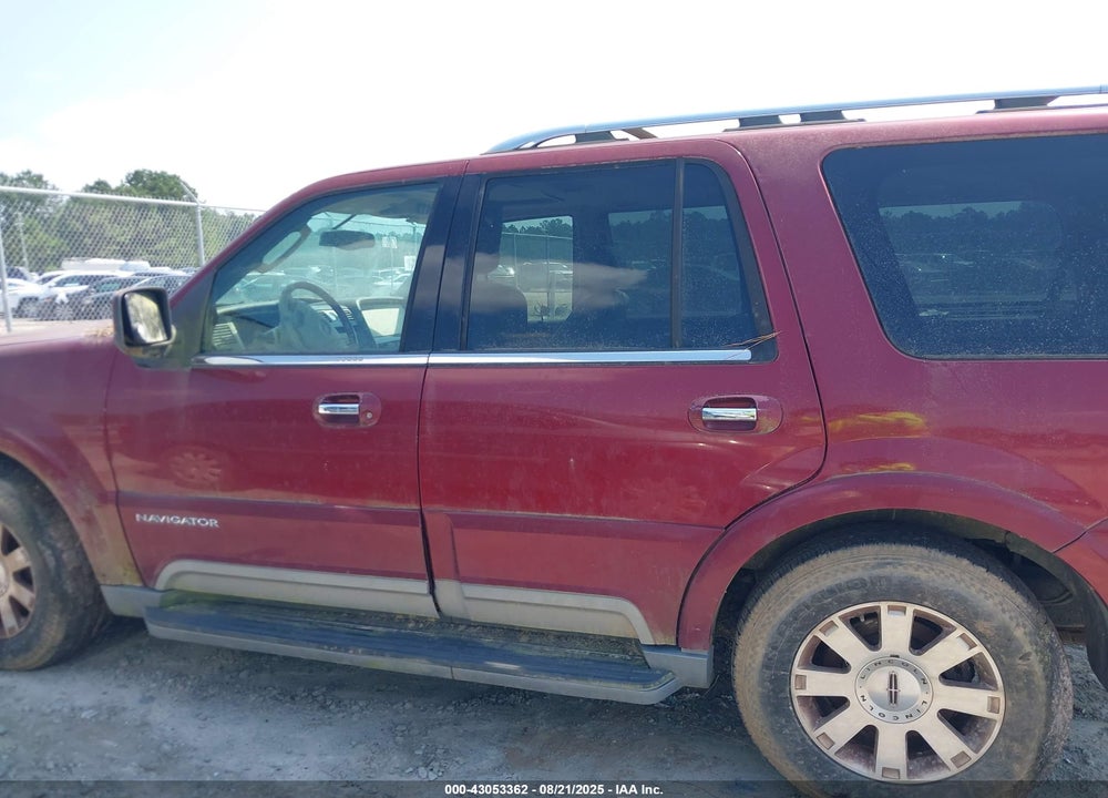 2004 LINCOLN NAVIGATOR VIN: 5LMFU27RX4LJ20979