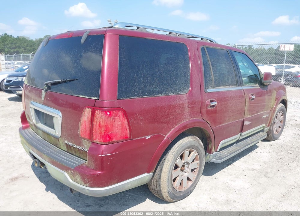 2004 LINCOLN NAVIGATOR VIN: 5LMFU27RX4LJ20979