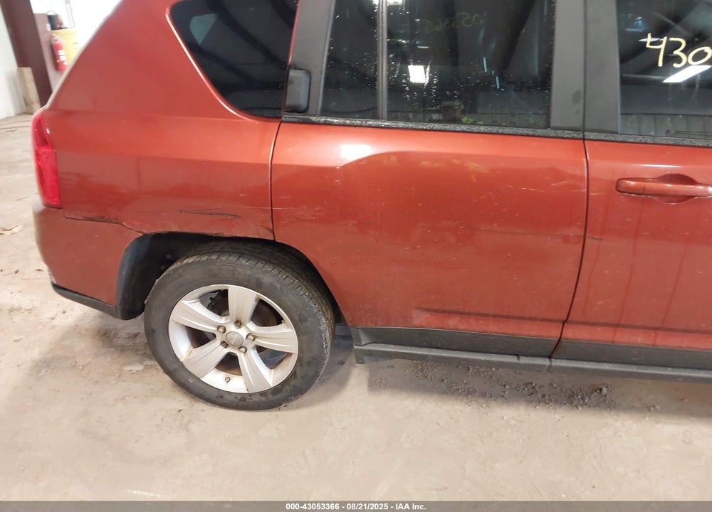 2012 JEEP COMPASS VIN: 1C4NJDEB4CD676744