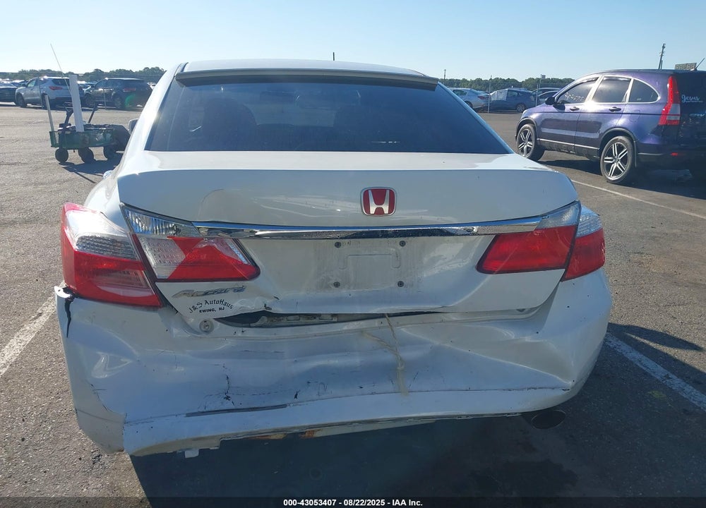 2015 HONDA ACCORD VIN: 1HGCR2F74FA003345