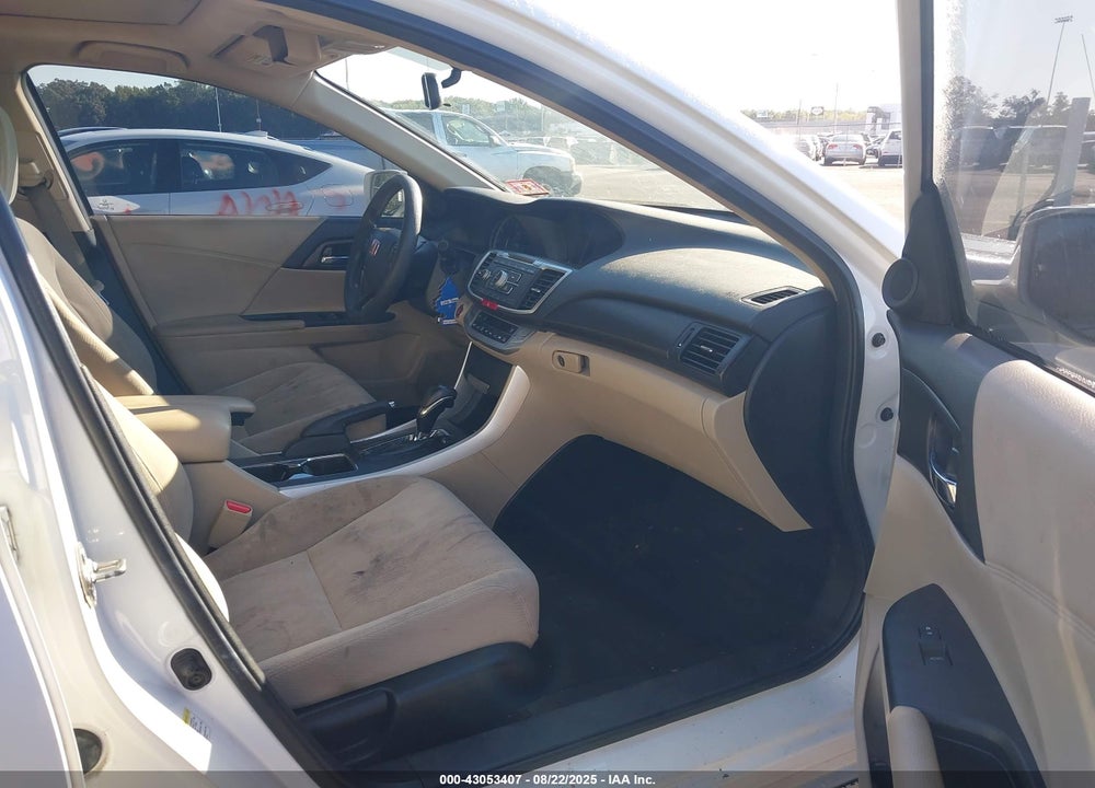2015 HONDA ACCORD VIN: 1HGCR2F74FA003345