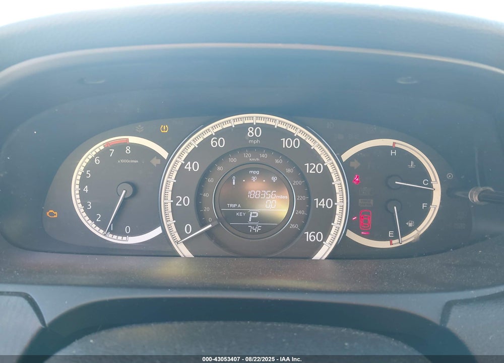 2015 HONDA ACCORD VIN: 1HGCR2F74FA003345