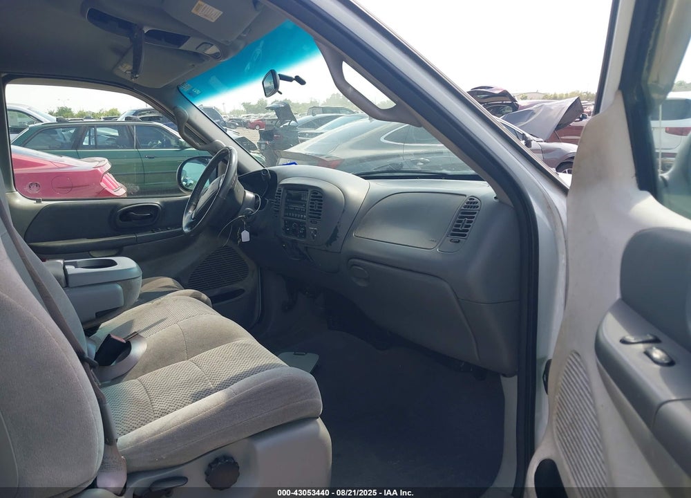 2002 FORD F-150 LARIAT/XL/XLT VIN: 1FTRX17L62NA66289