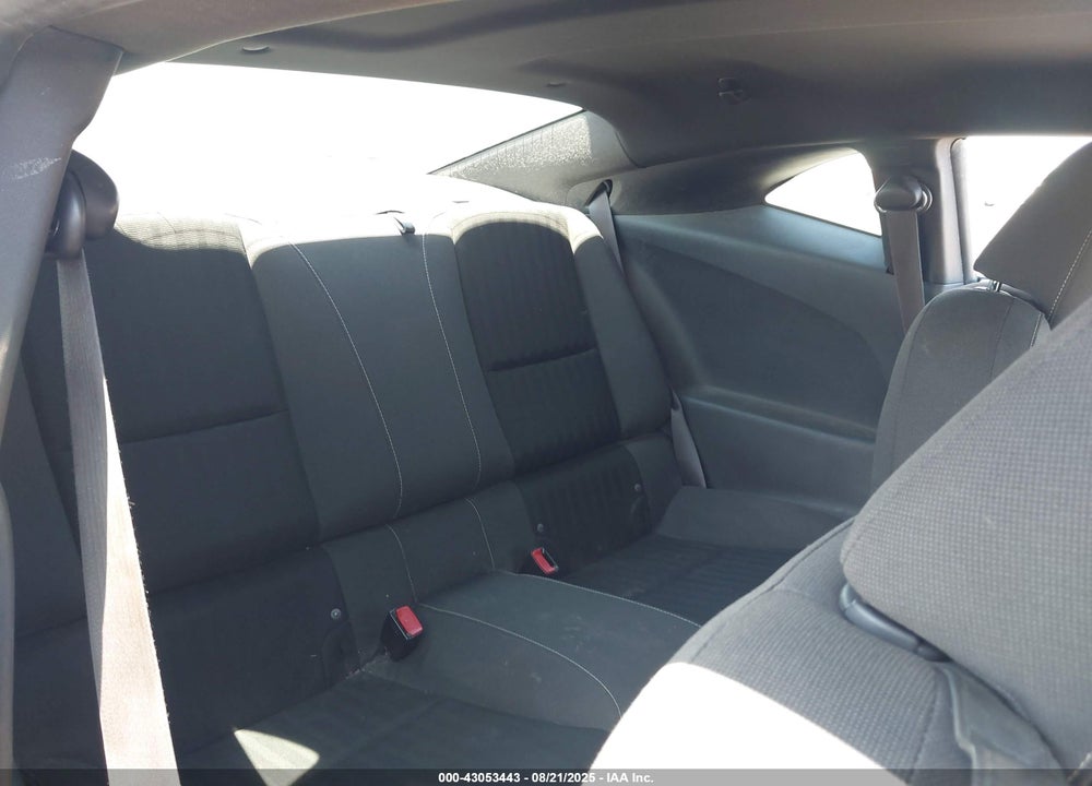 2015 CHEVROLET CAMARO VIN: 2G1FB1E39F9288203