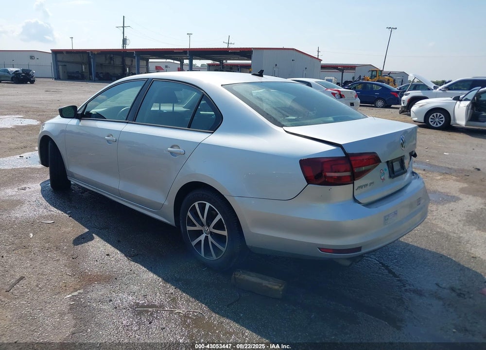 2016 VOLKSWAGEN JETTA VIN: 3VWD67AJXGM324755
