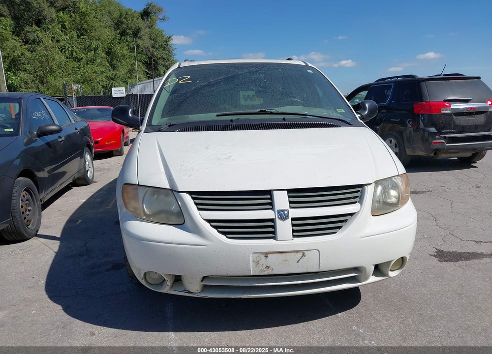 2006 DODGE GRAND CARAVAN SXT VIN: 2D8GP44L26R680098