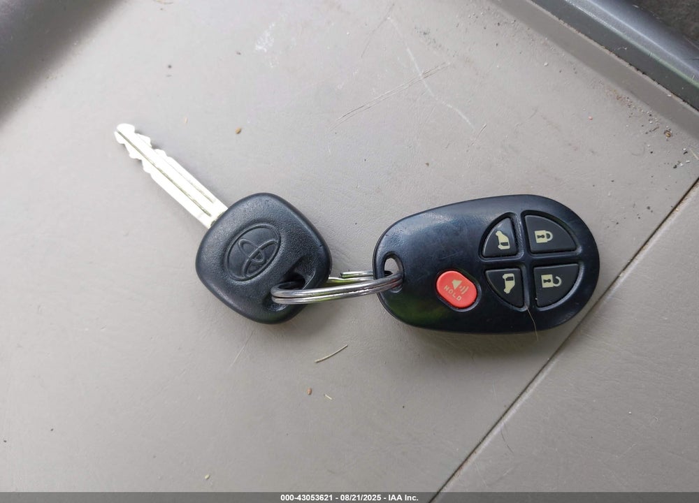 2009 TOYOTA SIENNA LE VIN: 5TDZK23C49S277537