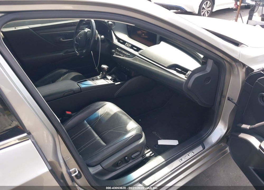 2019 LEXUS ES 350 VIN: 58ABZ1B1XKU024302