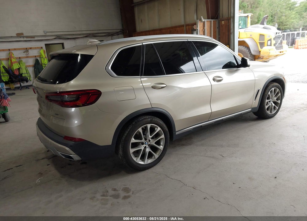 2019 BMW X5 VIN: 5UXCR6C55KLL05054