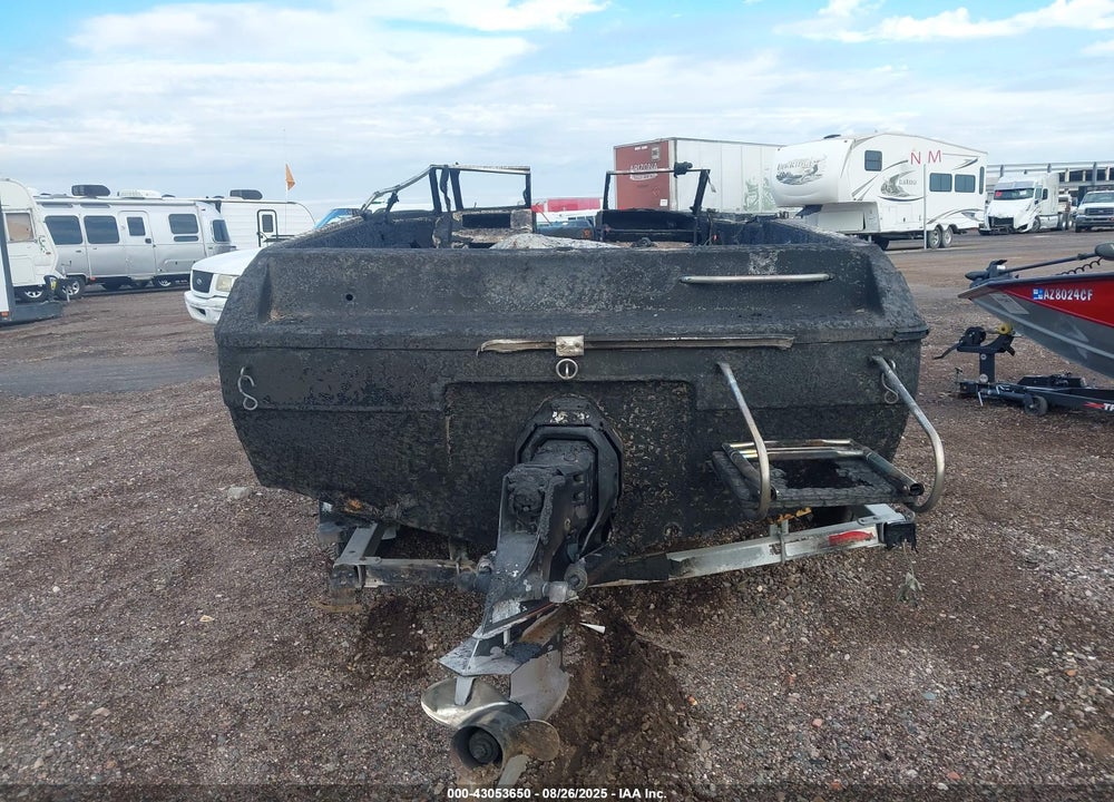 1989 SUNBIRD BOAT VIN: SB2K0611D989