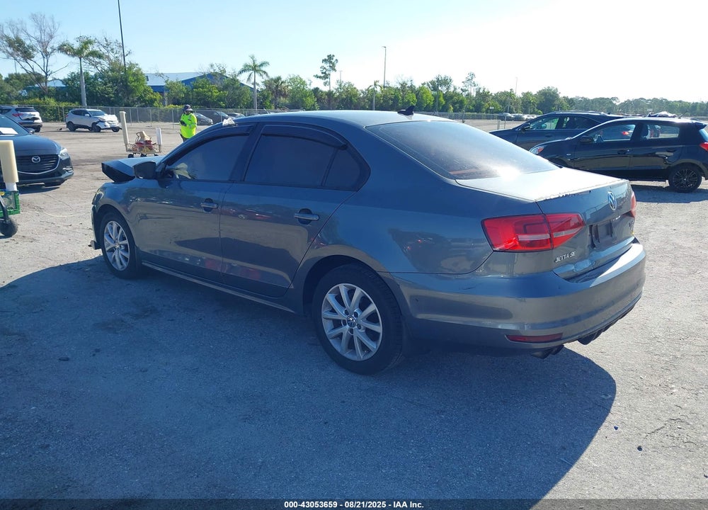 2015 VOLKSWAGEN JETTA 1.8T SE VIN: 3VWD17AJ5FM225497