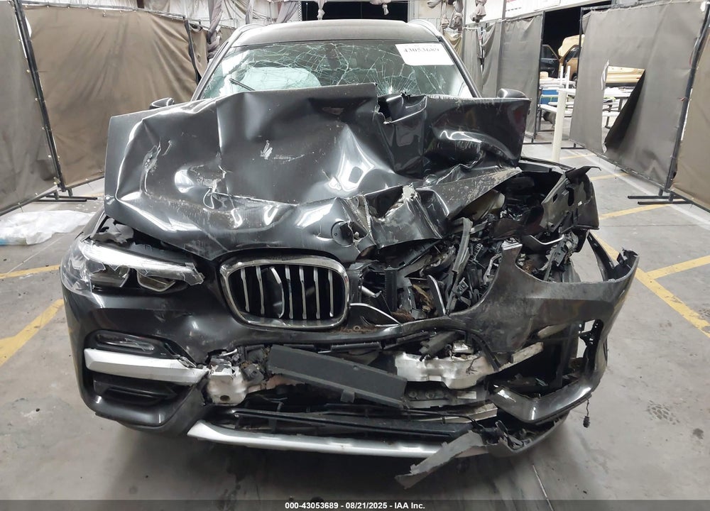 2018 BMW X3 VIN: 5UXTR9C51JLD71040