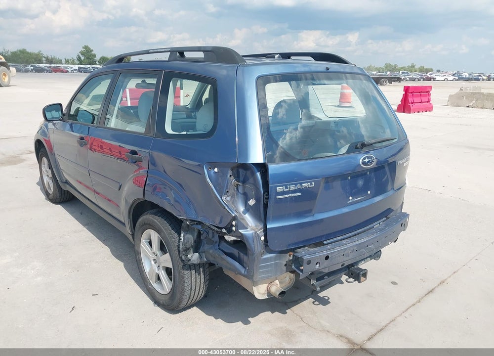 2013 SUBARU FORESTER VIN: JF2SHABC7DH404842